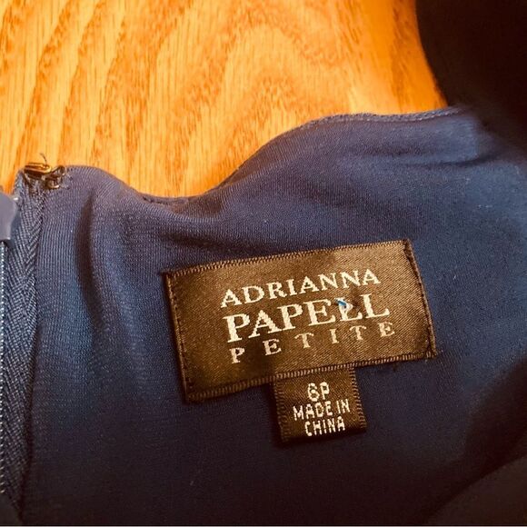 Adrianna Papell Beautiful Dark Blue Dress - Picture 3 of 10